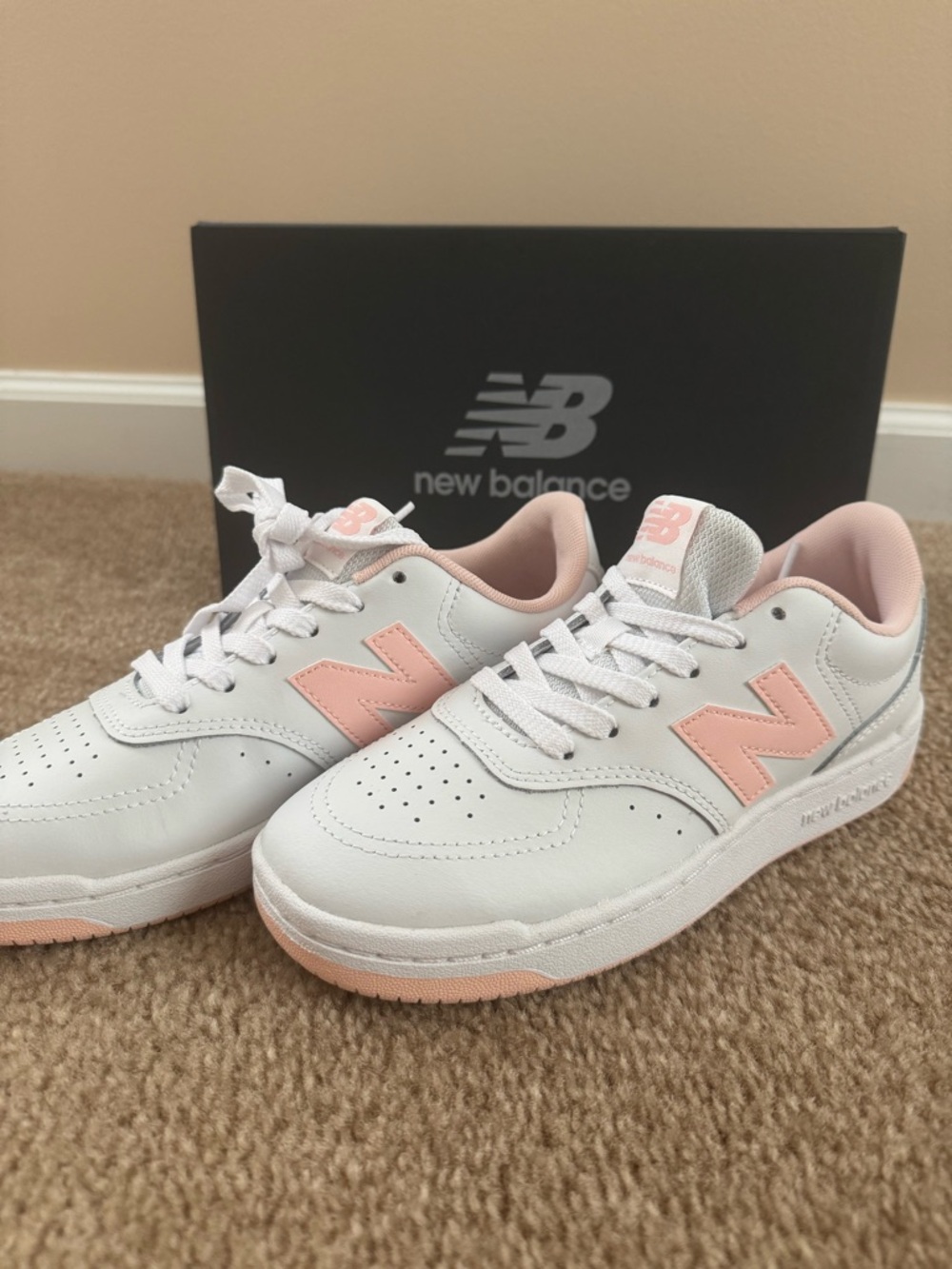 Women’s New Balance 80s sneaker